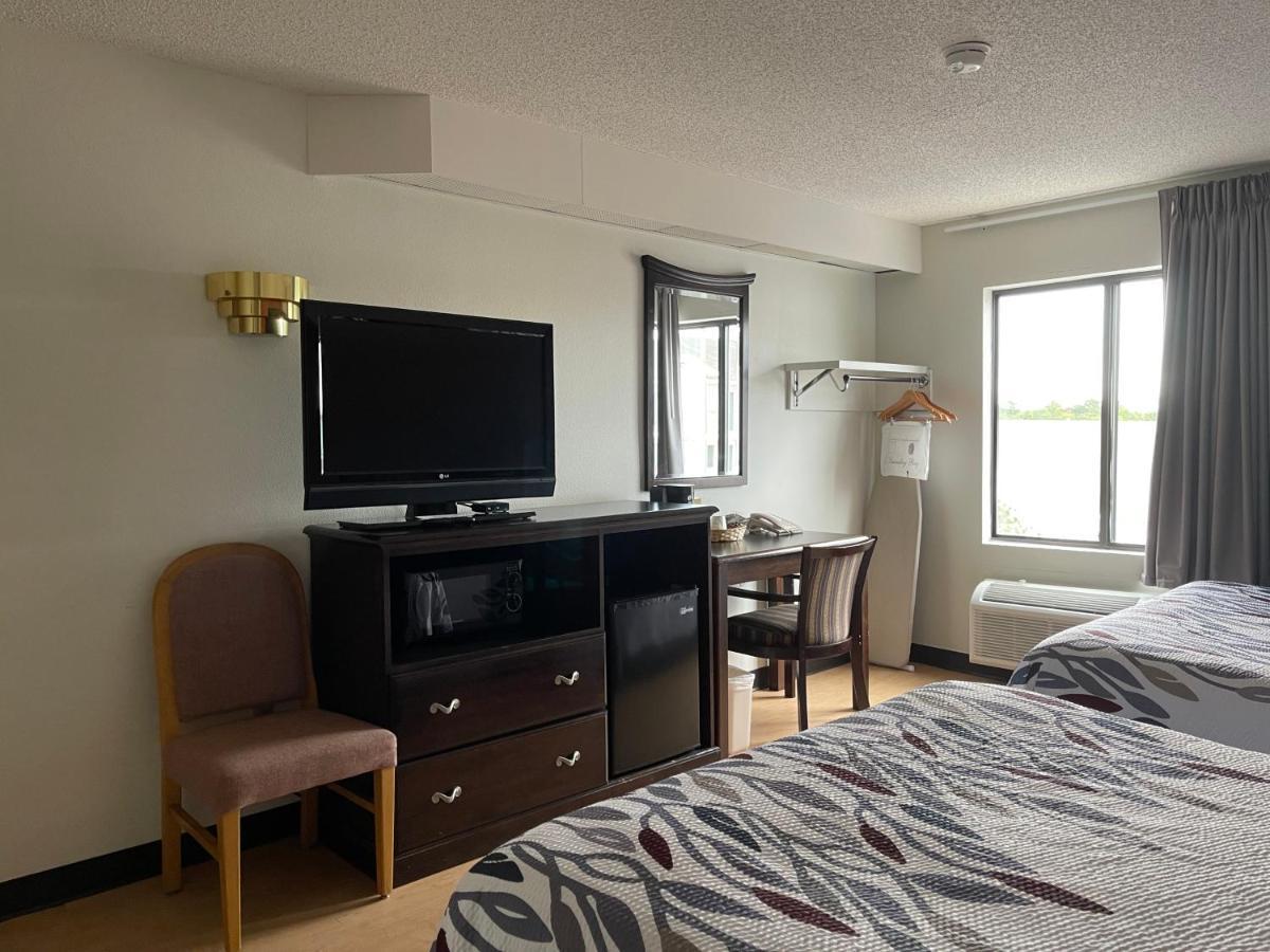 Red Roof Inn Бренсон Екстер'єр фото